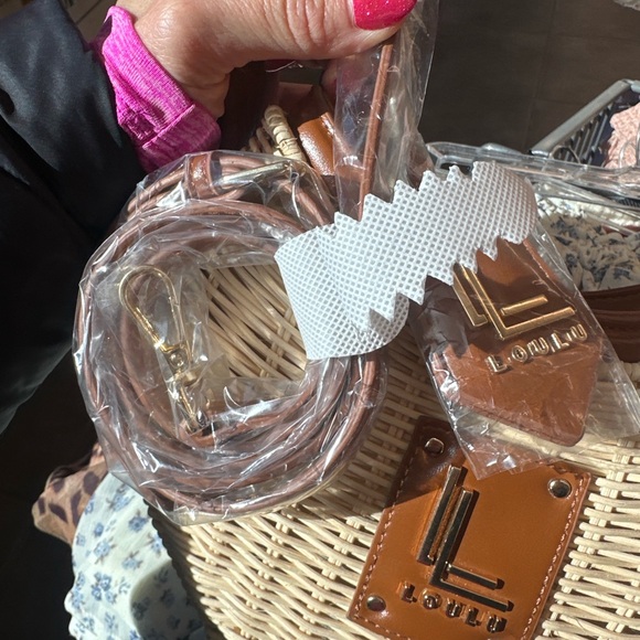 NWT Loulu Woven Rattan & Brown Leather Shoulder Bag | Boho Chic Summer Purse - Picture 8 of 8